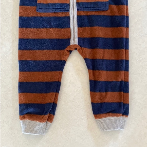 Bundle of 2 Little Boys Hooded One-pieces - Picture 8 of 8